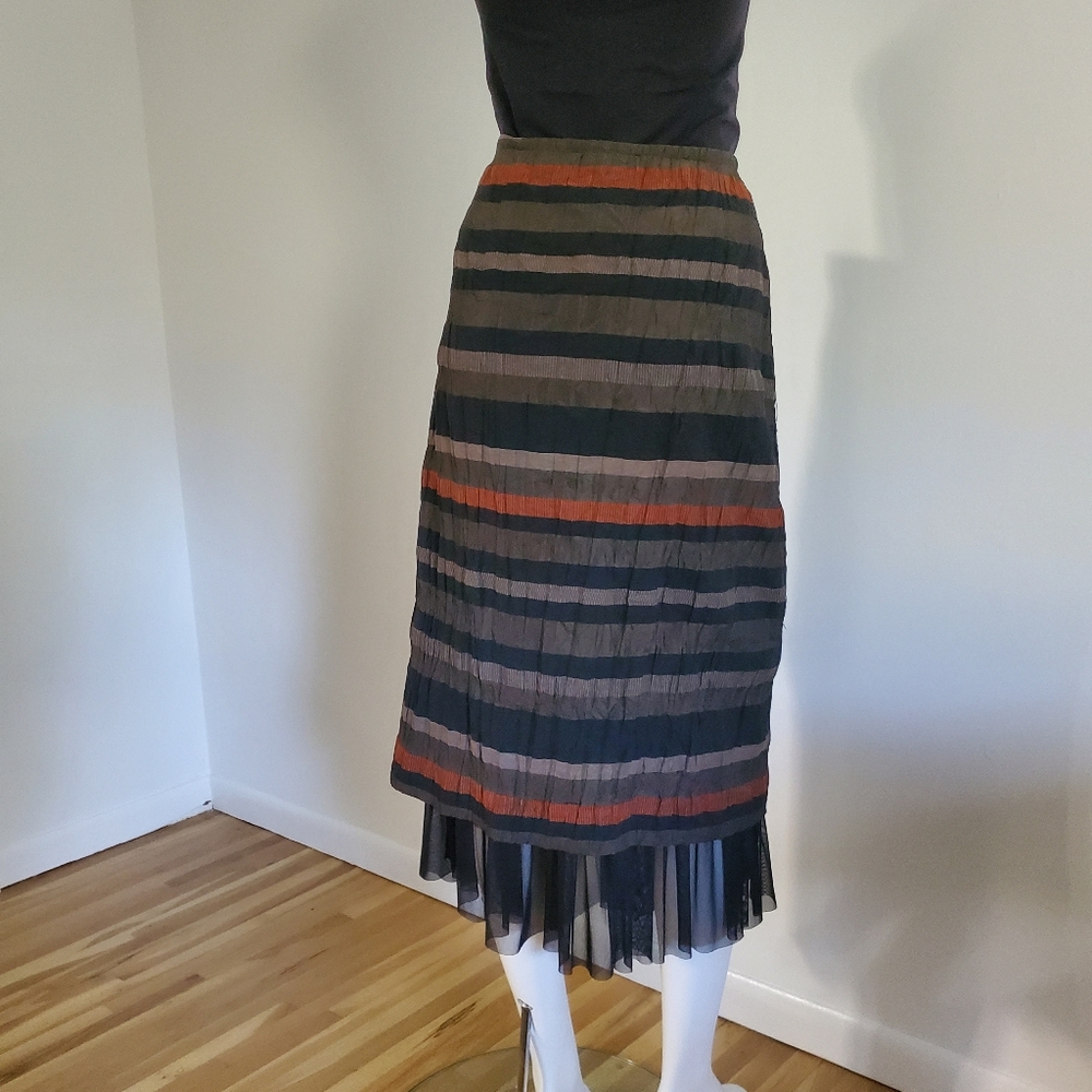Skirt - Picture 5 of 9
